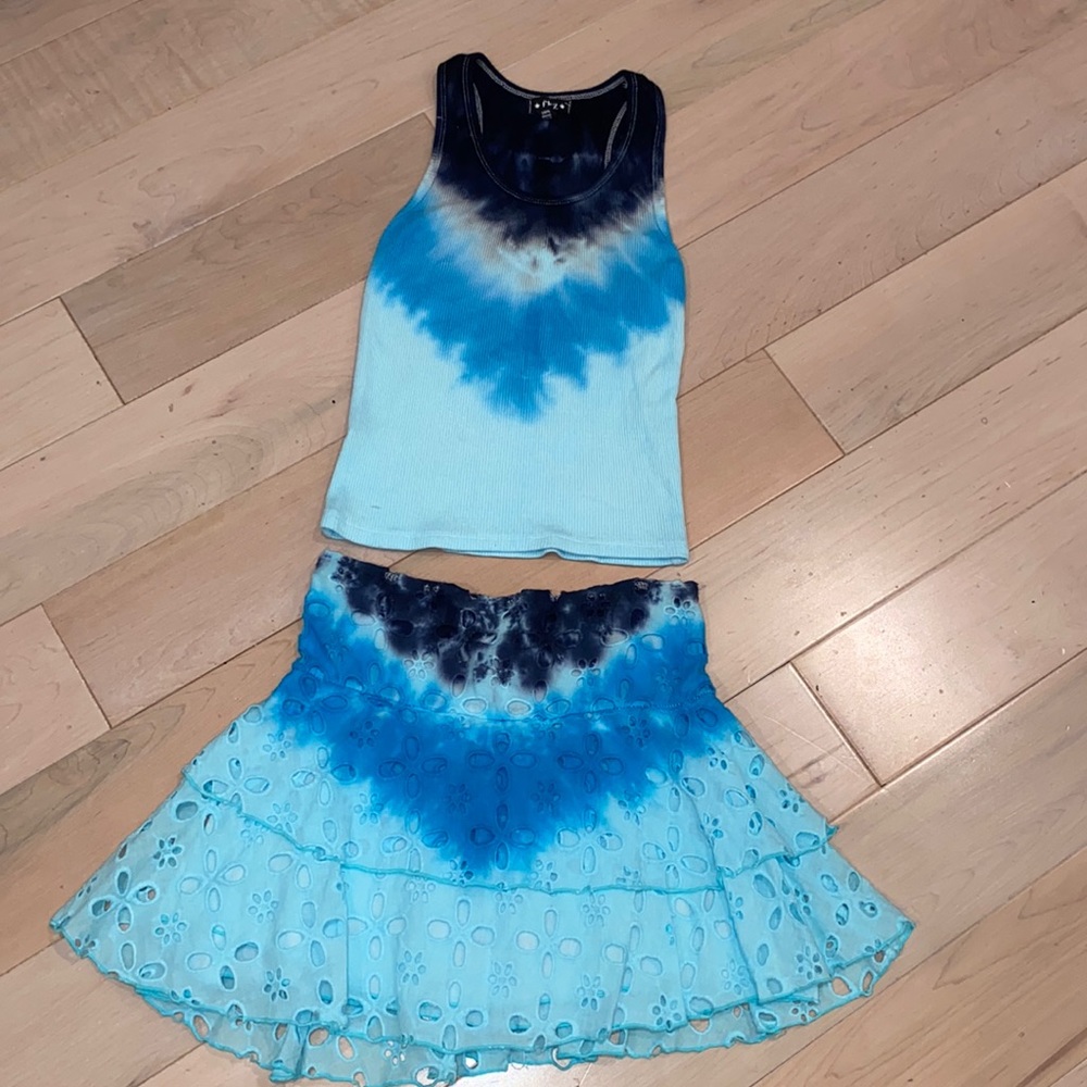 Flowers by Zoe tie dye eyelet ruffle skirt top